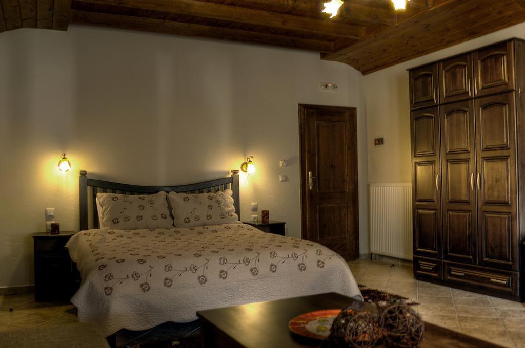 Toula Rooms Ángistron Oda fotoğraf
