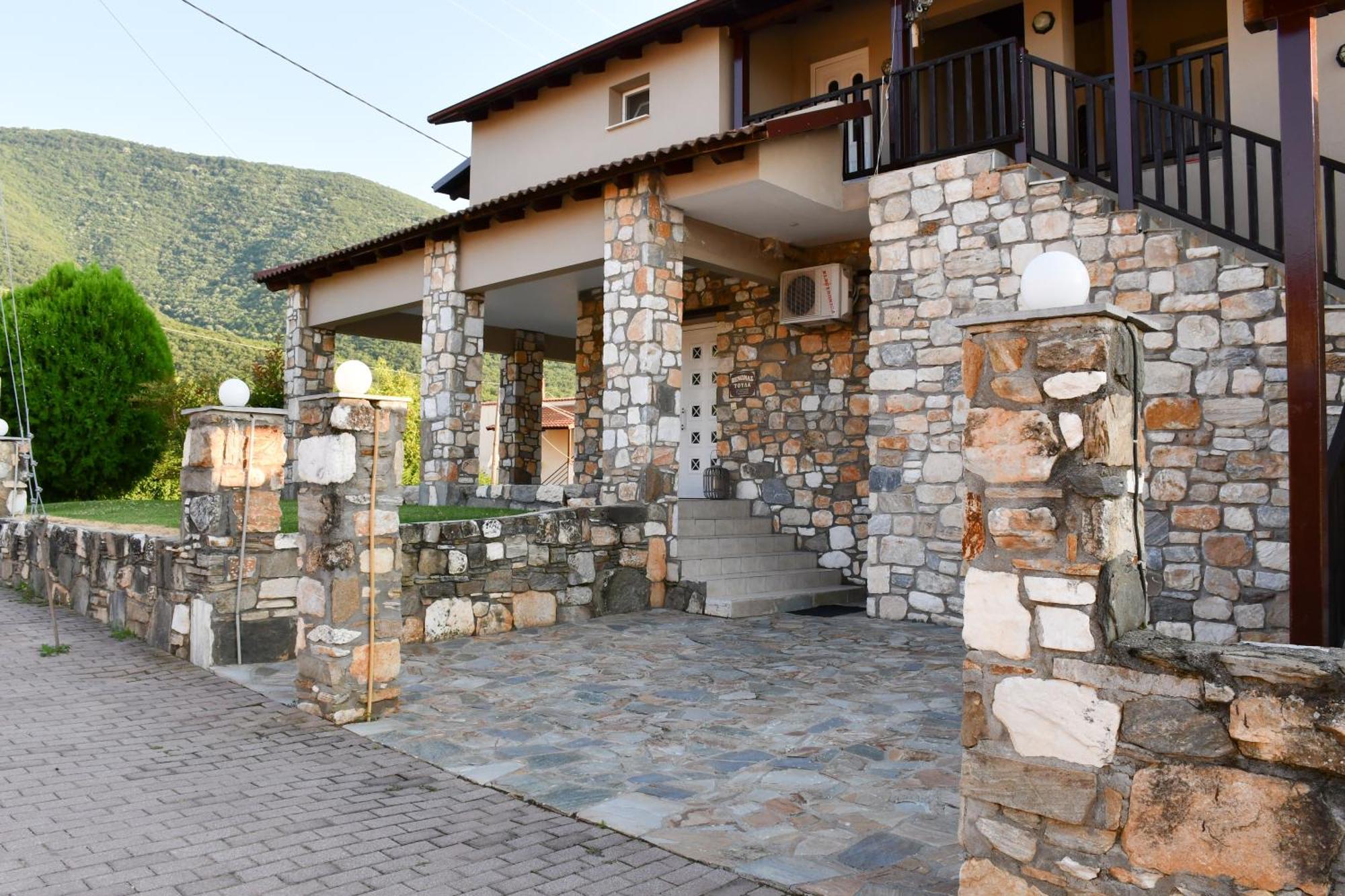 Toula Rooms Ángistron Dış mekan fotoğraf