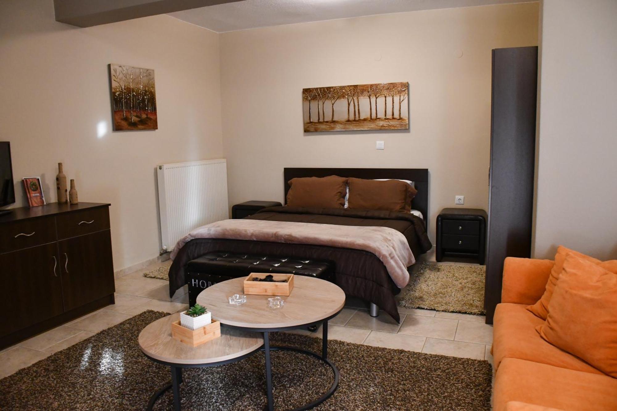 Toula Rooms Ángistron Dış mekan fotoğraf