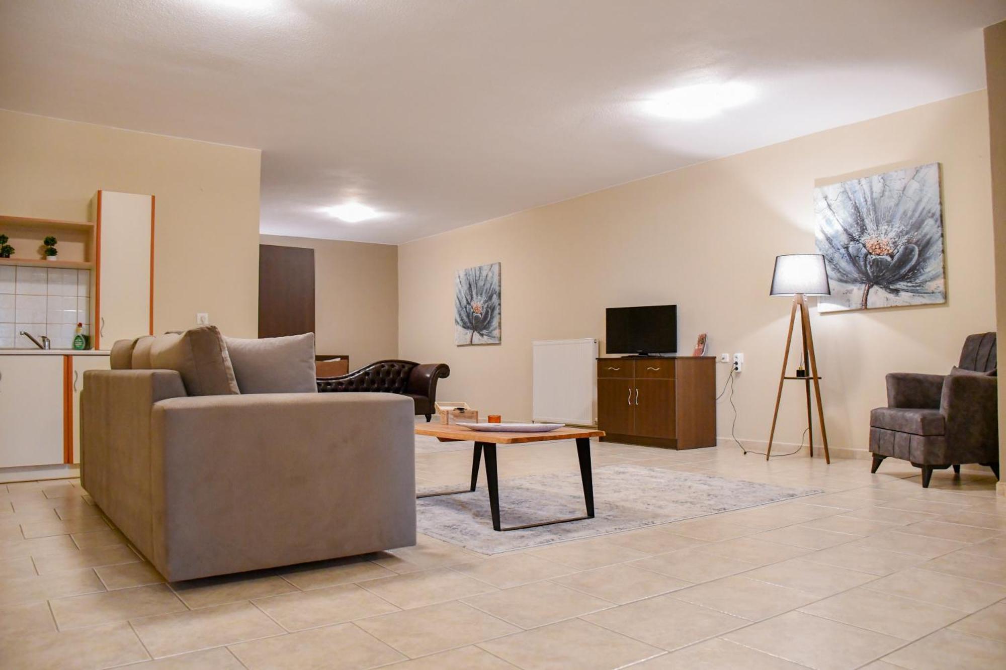 Toula Rooms Ángistron Dış mekan fotoğraf