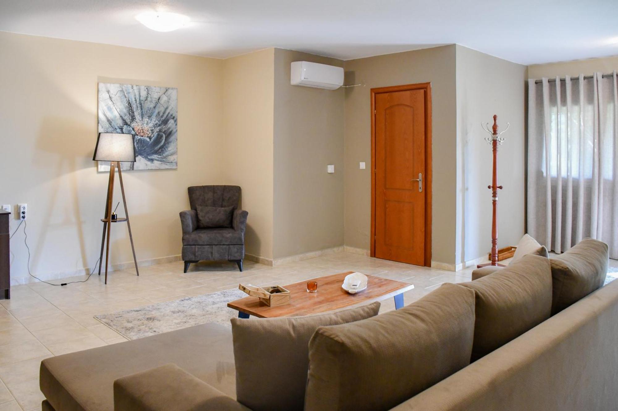 Toula Rooms Ángistron Dış mekan fotoğraf