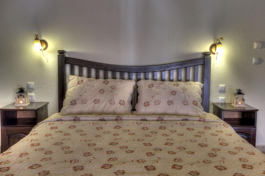Toula Rooms Ángistron Oda fotoğraf