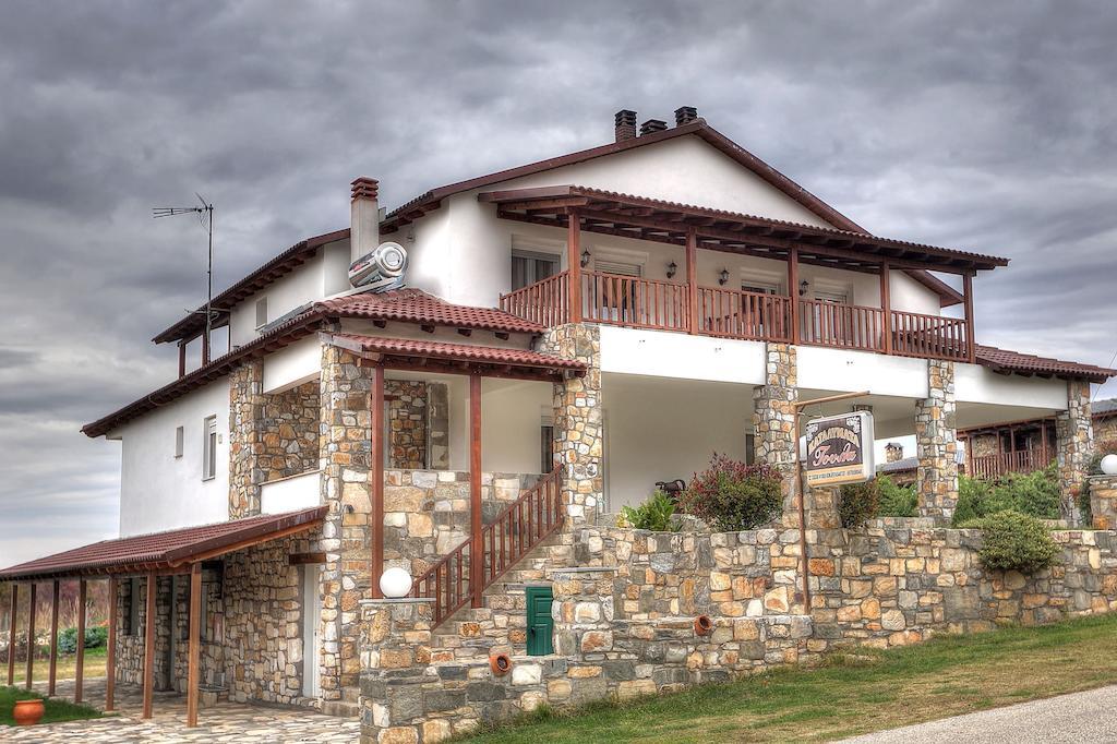 Toula Rooms Ángistron Dış mekan fotoğraf